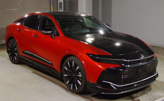 Toyota Crown Crossover